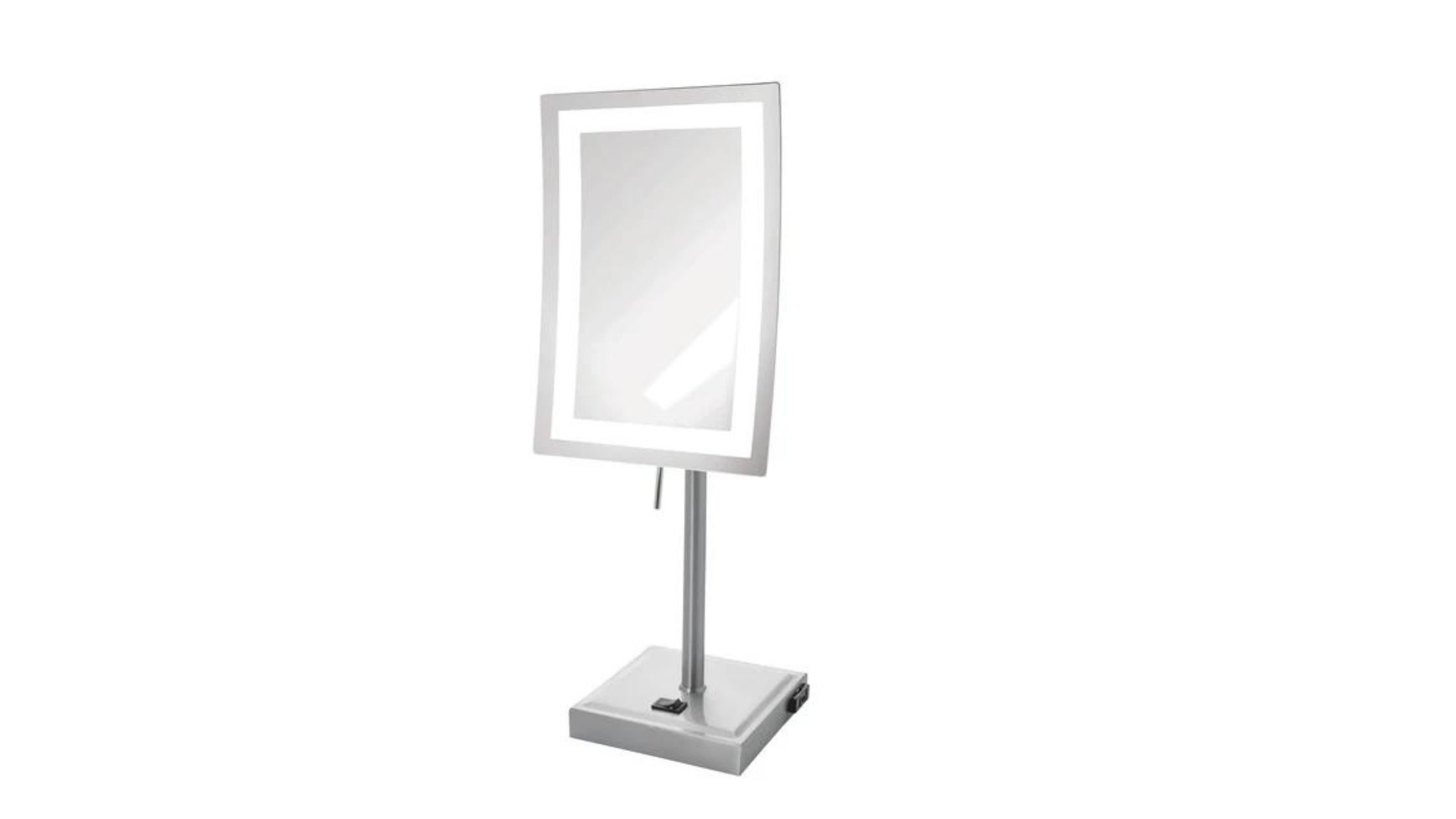 Magnified Mirror